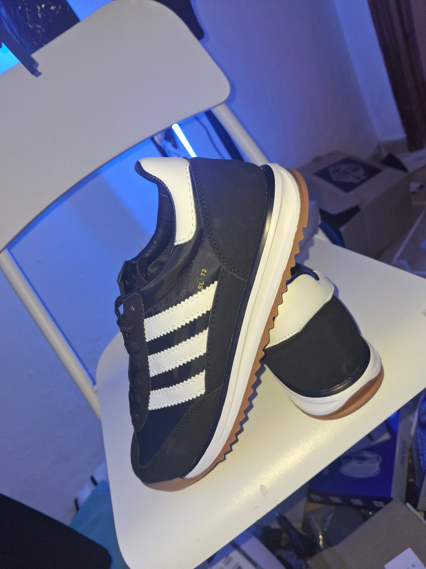 Adidas lujo