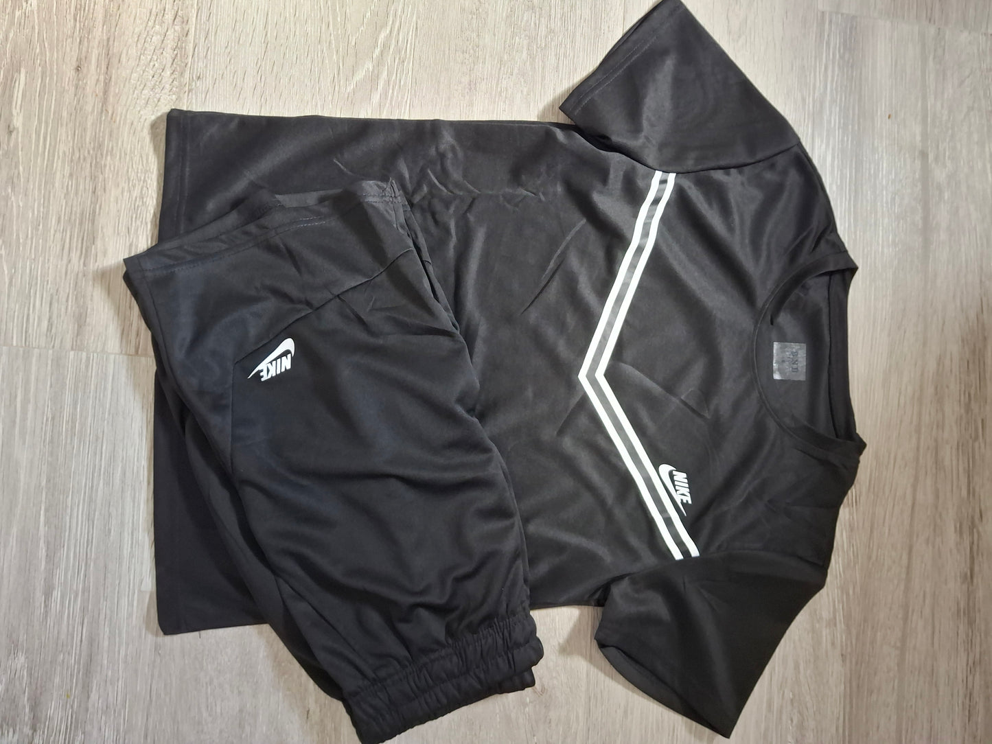 Conjunto nike teach
