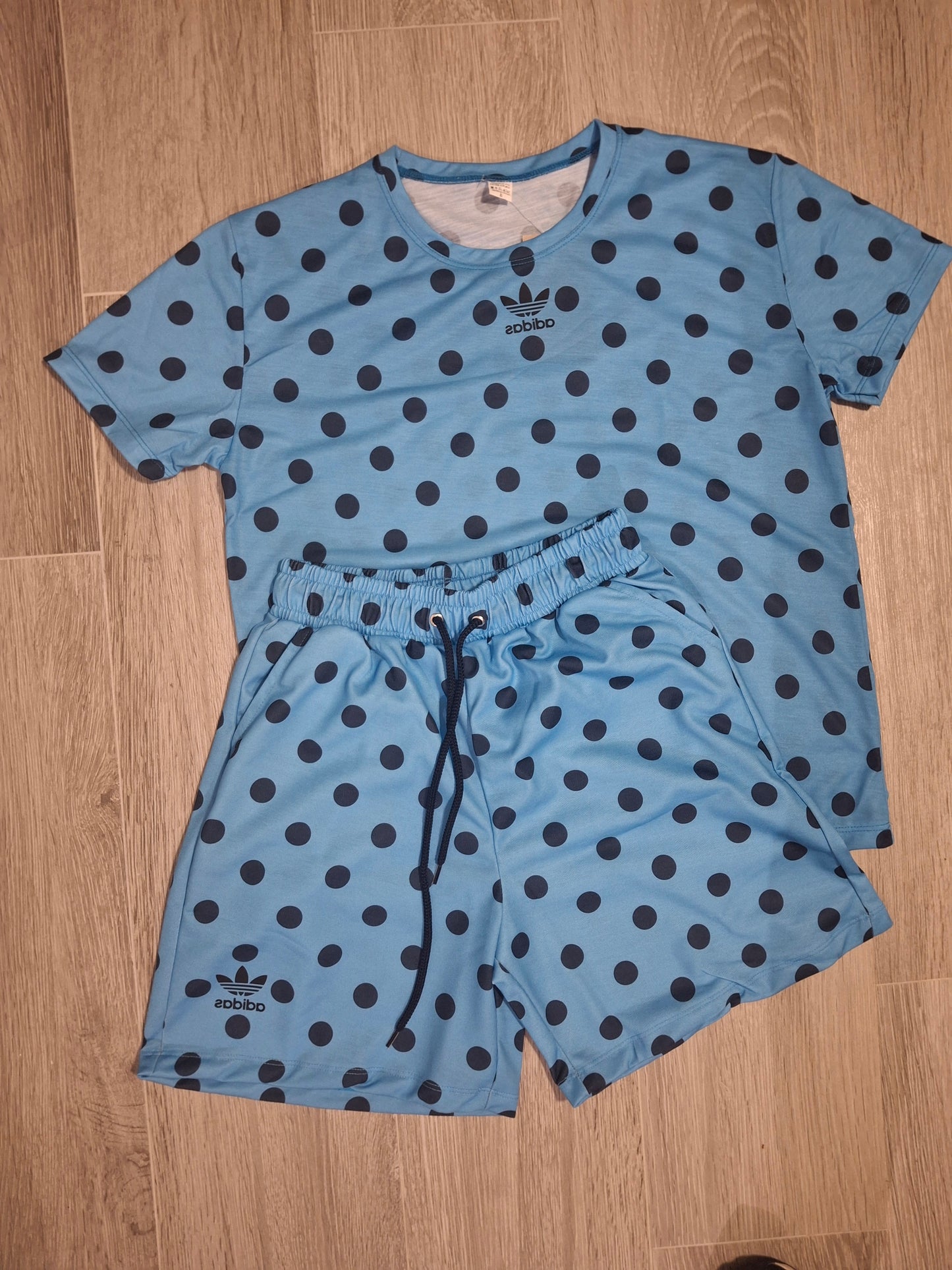 Conjunto Lunares